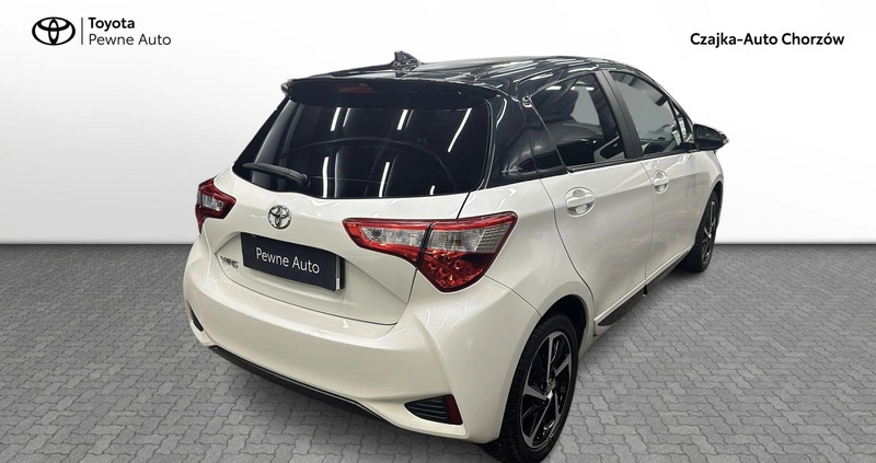 Toyota Yaris cena 54900 przebieg: 146474, rok produkcji 2019 z Dęblin małe 172